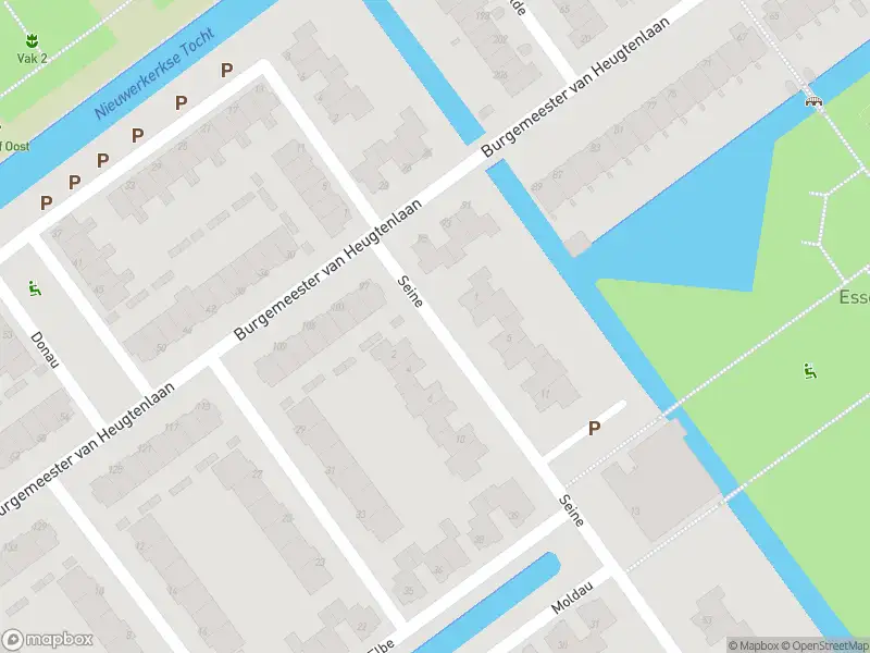 Ambulance met grote spoed naar de Seine in Nieuwerkerk aan den IJssel