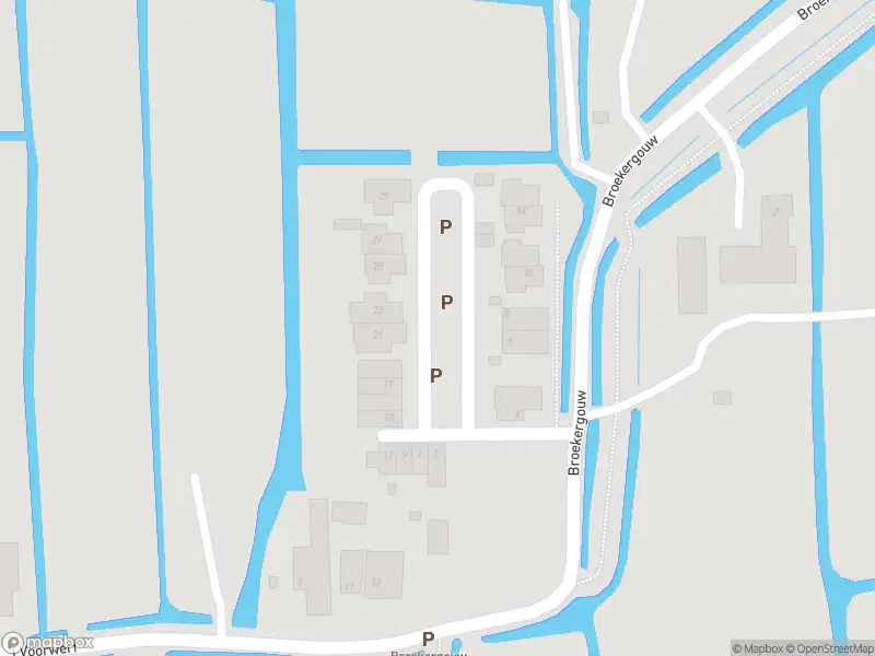 Ambulance met grote spoed naar de Uilengouw in Amsterdam