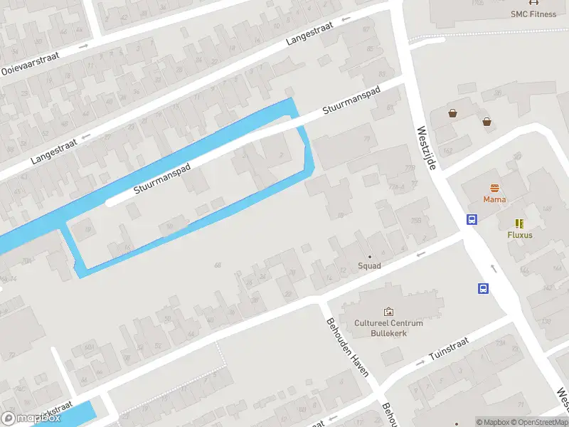 Brandweer met grote spoed naar de Parkstraat in Zaandam vanwege voertuigen te water