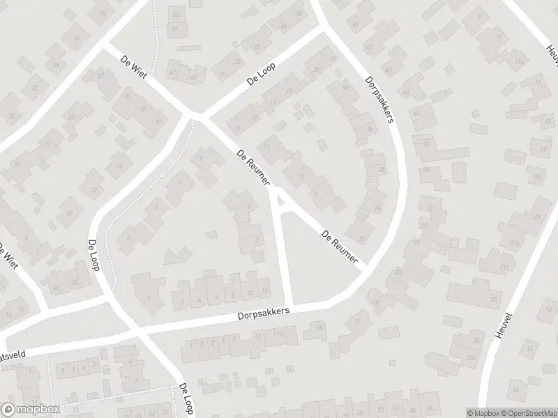 Ambulance met grote spoed naar de De Reumer in Soerendonk