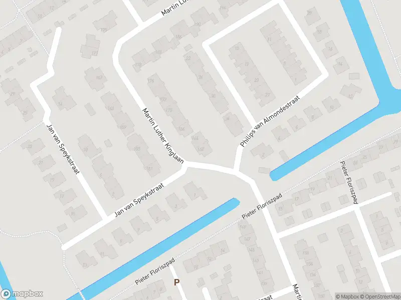 Ambulance met gepaste spoed naar de Martin Luther Kinglaan in Hellevoetsluis