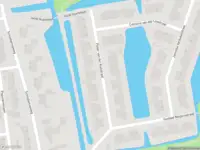 Ambulance met gepaste spoed naar de Pieter van der Kuijstraat in Schiedam