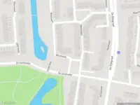 Ambulance met gepaste spoed naar de Wezelveen in Spijkenisse