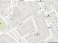 Ambulance met gepaste spoed naar de Van Wenastraat in Giessenburg