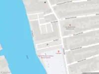 Brandweer met gepaste spoed naar de De Steven in Zaandam