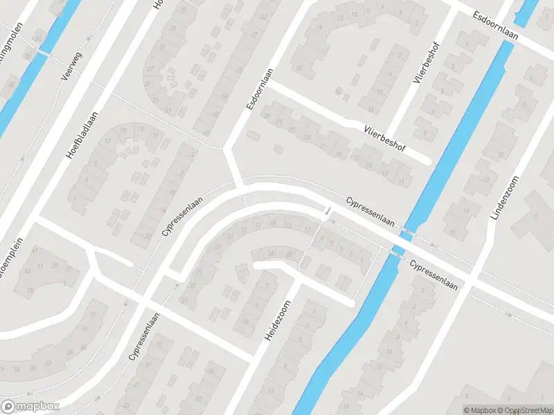 Ambulance met grote spoed naar de Cypressenlaan in Papendrecht