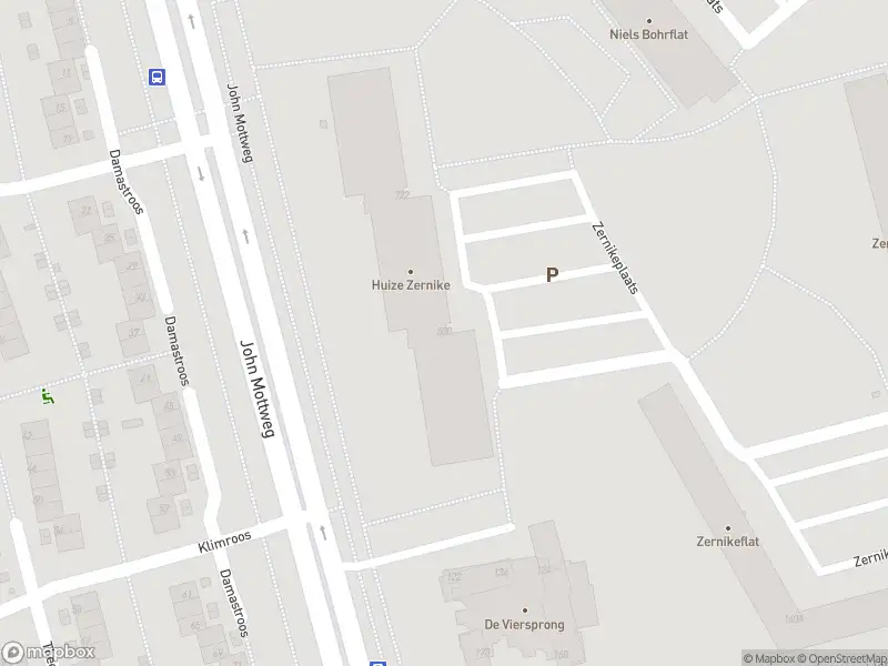 Ambulance met grote spoed naar de Zernikeplaats in Rotterdam