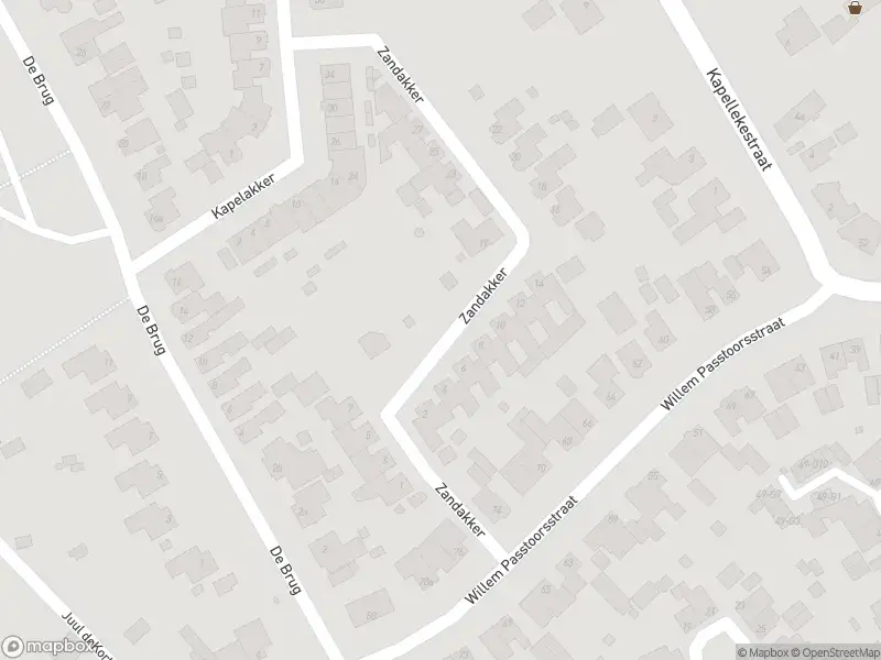 Brandweer met grote spoed naar de Zandakker in Zundert vanwege gebouwbrand