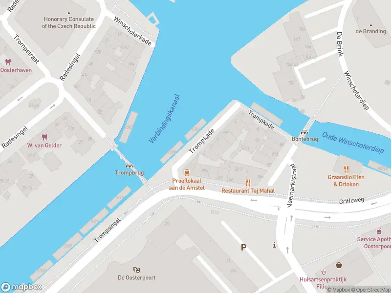 Brandweer met grote spoed naar de Trompkade in Groningen