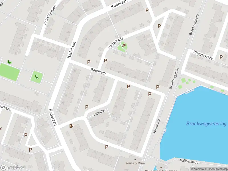 Ambulance met grote spoed naar de Jolkade in Zoetermeer