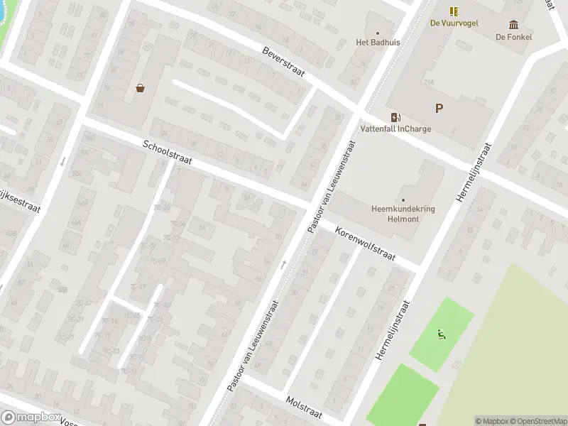 Brandweer met gepaste spoed naar de Schoolstraat in Helmond