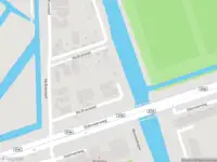 Ambulance met grote spoed naar de Ma Braunpad in Amsterdam