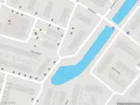 Brandweer met grote spoed naar de Haringvlietstraat in Deventer vanwege afhijsen patient