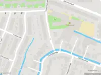 Ambulance met gepaste spoed naar de Pandorinastraat in Amsterdam