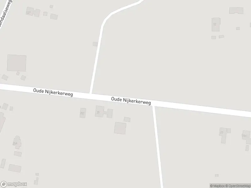 Brandweer met grote spoed naar de Oude Nijkerkerweg in Putten vanwege gebouwbrand