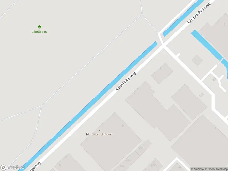 Ambulance met gepaste spoed naar de Anton Philipsweg in Uithoorn