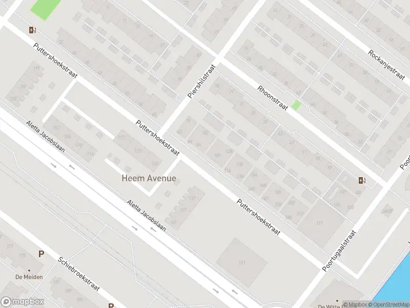 Ambulance met gepaste spoed naar de Poortugaalstraat in Zoetermeer