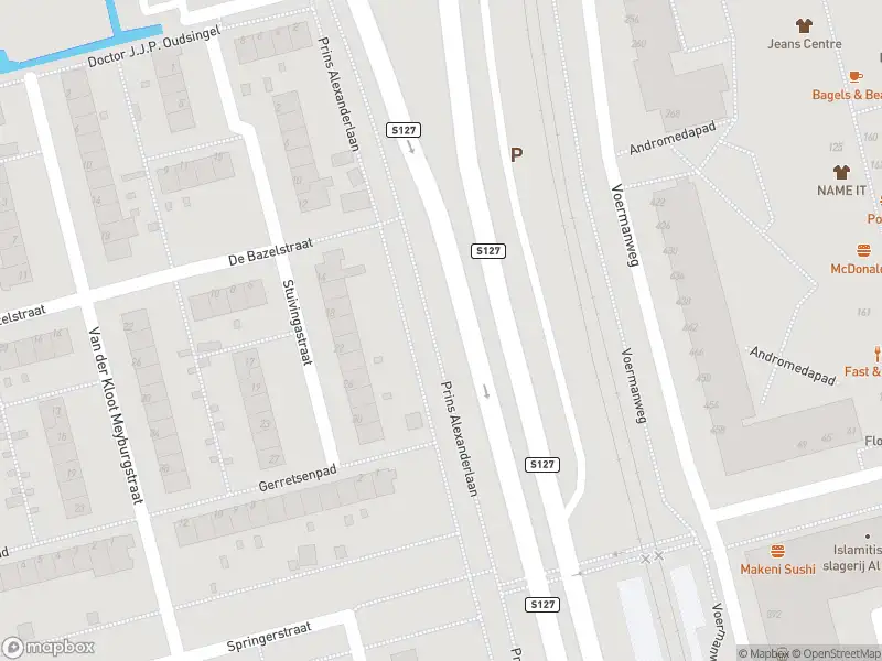 Brandweer met gepaste spoed naar de Watermanweg in Rotterdam vanwege een liftopsluiting