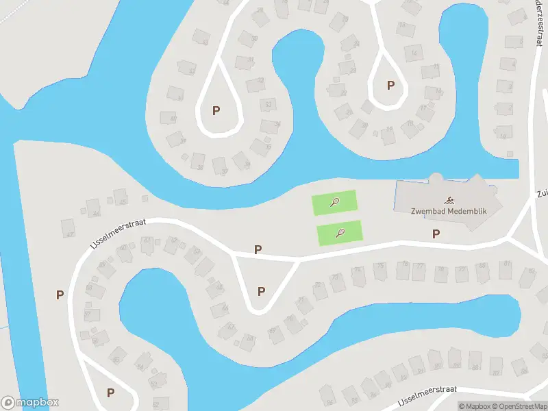 Ambulance met gepaste spoed naar de IJsselmeerstraat in Medemblik