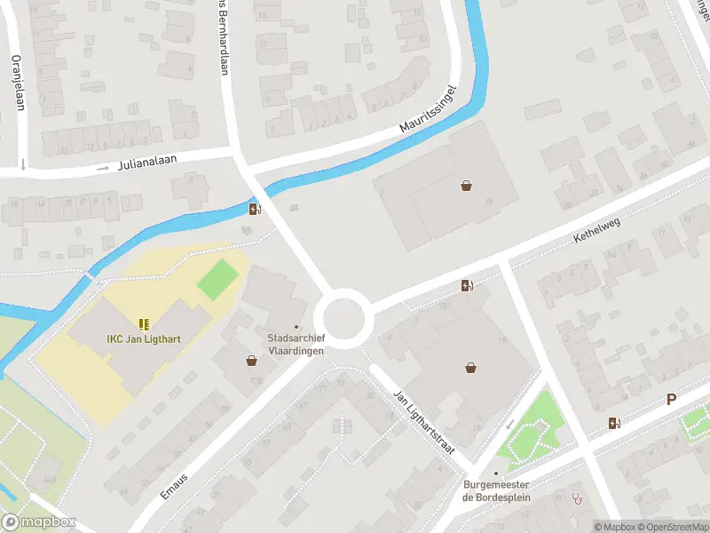 Brandweer met gepaste spoed naar de Plein Emaus in Vlaardingen vanwege een buitenbrand