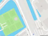 Ambulance met grote spoed naar de Gildeweg in Nootdorp