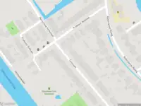 Ambulance met grote spoed naar de Torenlaan in Rotterdam