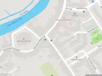 Ambulance met grote spoed naar de Rotterdamse Rijweg in Rotterdam