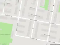 Ambulance met gepaste spoed naar de Geertruidenbergstraat in Rotterdam