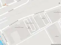 Ambulance met grote spoed naar de Van Marwijk Kooystraat in Amsterdam-Duivendrecht