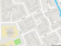 Brandweer met grote spoed naar de Kievit in Genemuiden vanwege gebouwbrand