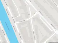 Ambulance met grote spoed naar de Samuel Mullerstraat in Rotterdam