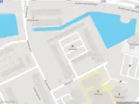 Ambulance met grote spoed naar de Veenoord in Rotterdam