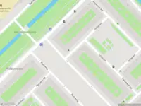 Ambulance met grote spoed naar de Galvanistraat in Amsterdam