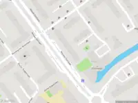 Ambulance met grote spoed naar de Nieuwe Damlaan in Schiedam