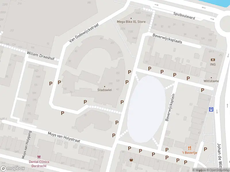 Ambulance met gepaste spoed naar de Beverwijckstraat in Dordrecht