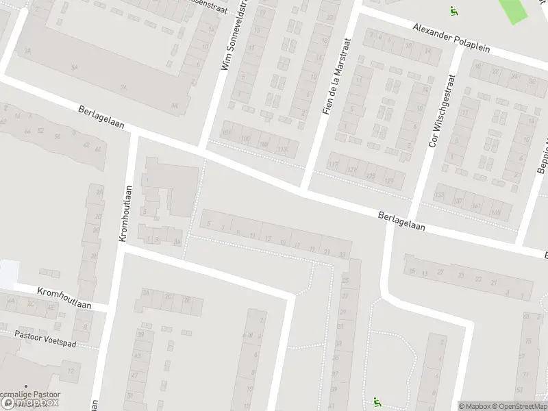 Ambulance met grote spoed naar de Van Loghemstraat in Haarlem