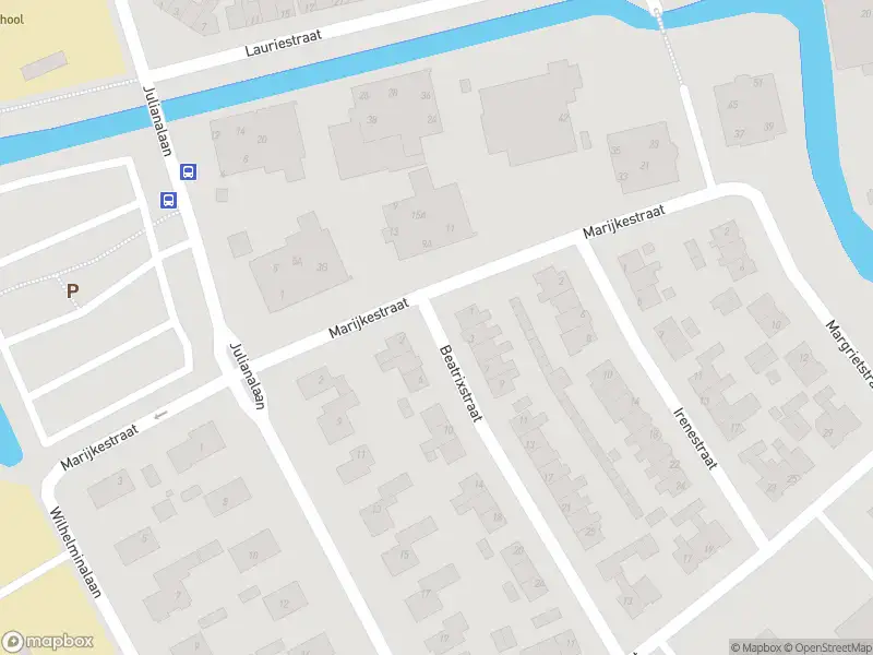 Ambulance met gepaste spoed naar de Beatrixstraat in Schagen