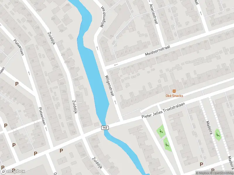 Ambulance met grote spoed naar de Wilgenstraat in Zaandam