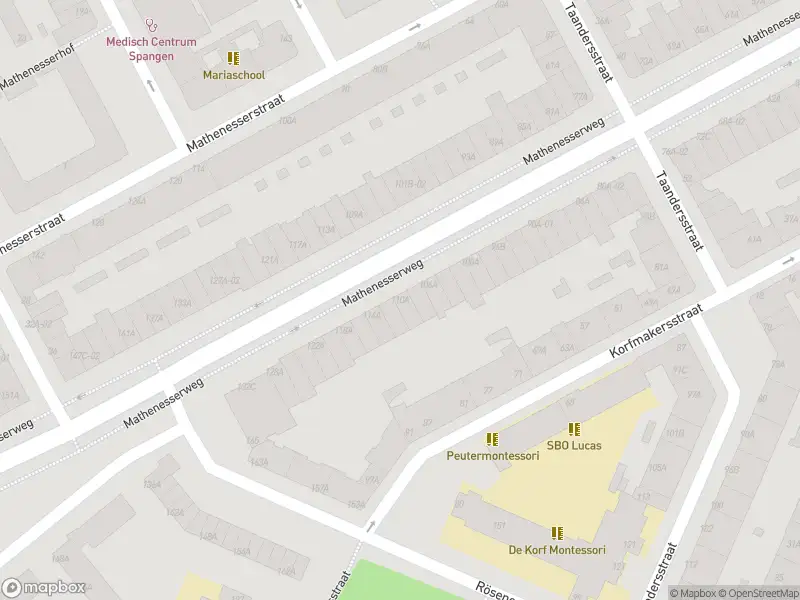 Ambulance met gepaste spoed naar de Mathenesserweg in Rotterdam