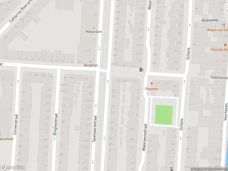 Ambulance met grote spoed naar de Spanjaardstraat in Rotterdam