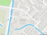 Ambulance met grote spoed naar de Burgemeester van Oostenweg in Bergschenhoek