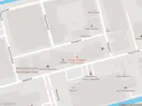 Brandweer met gepaste spoed naar de Metaalhof in Rotterdam