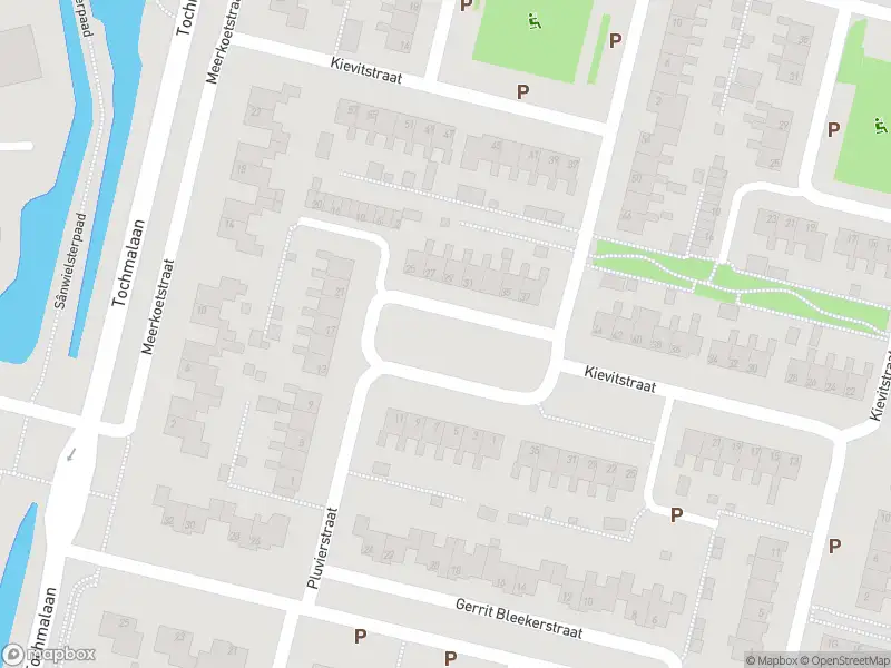 Brandweer naar de Ooievaarshof in Kollum vanwege personen te water