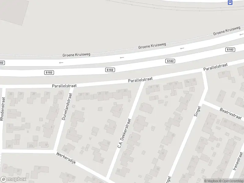 Ambulance met gepaste spoed naar de Parallelstraat in Rhoon