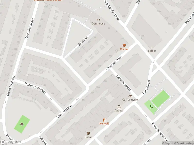 Ambulance met gepaste spoed naar de Stokroosstraat in Rotterdam