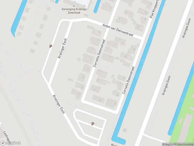 Ambulance met grote spoed naar de Cornelis Dalenstraat in Rotterdam