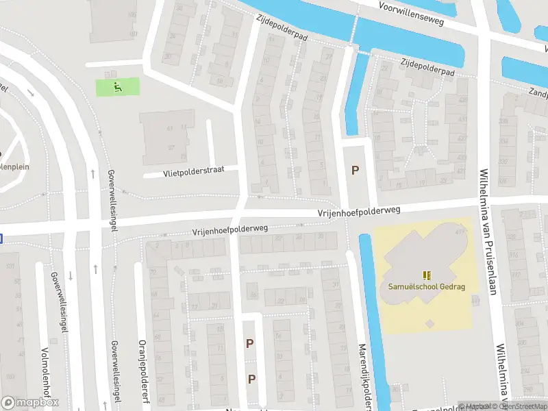 Ambulance met gepaste spoed naar de Vrijenhoefpolderweg in Gouda