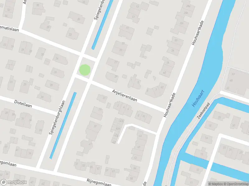 Ambulance met gepaste spoed naar de Anjelierenlaan in Aerdenhout