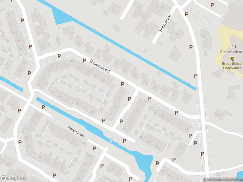 Ambulance met grote spoed naar de Appeldreef in Arkel