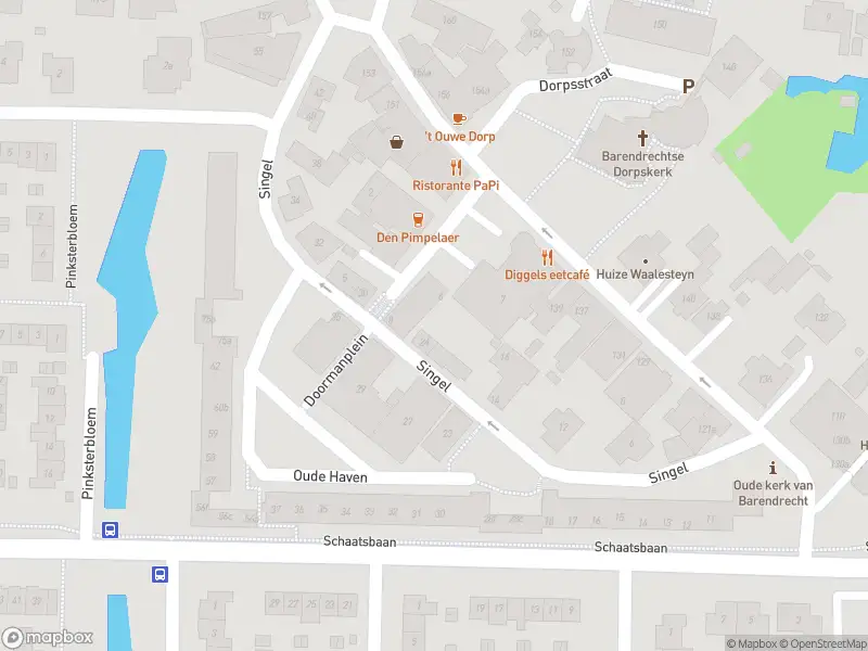 Ambulance met grote spoed naar de Singel in Barendrecht